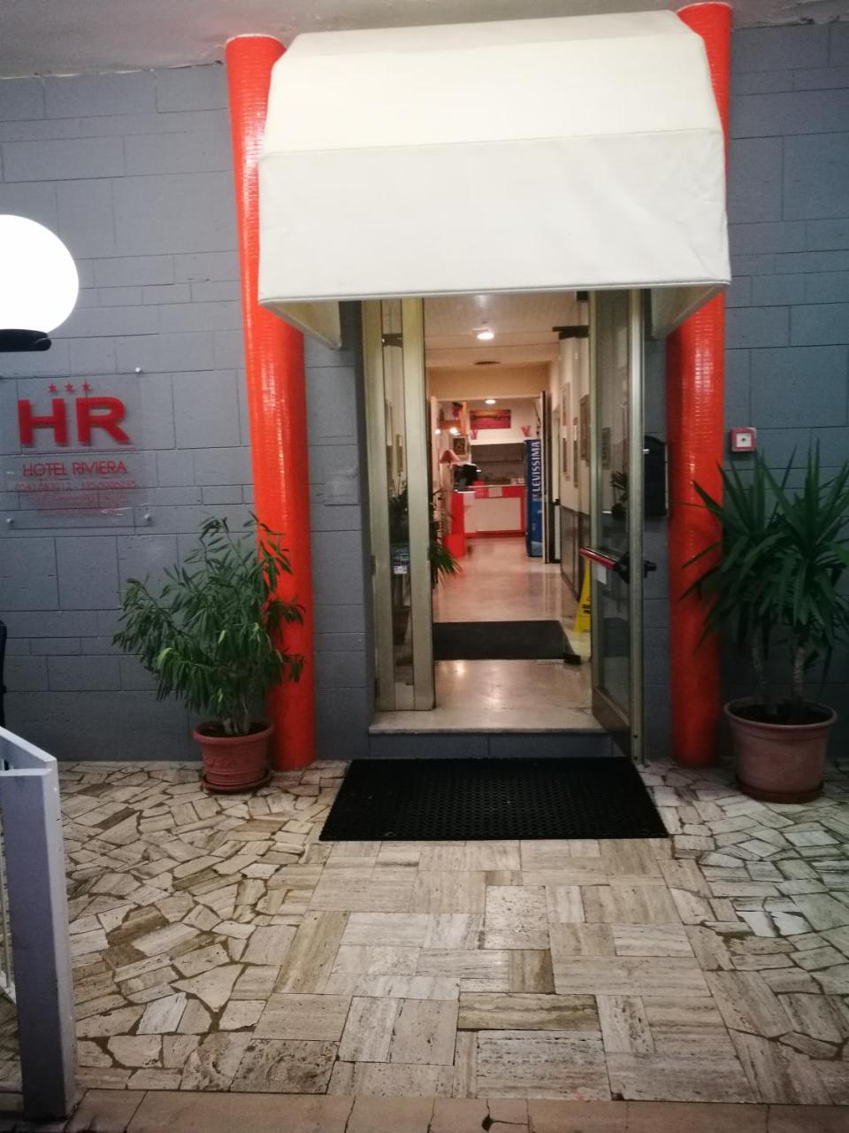 Hotel Riviera Римини Экстерьер фото